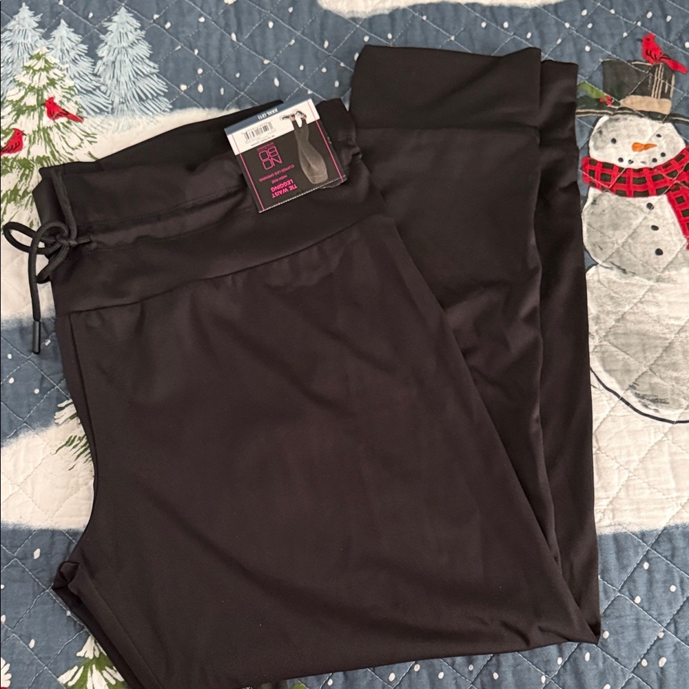 BNWT No Boundaries BLACK Tie Waist Leggings